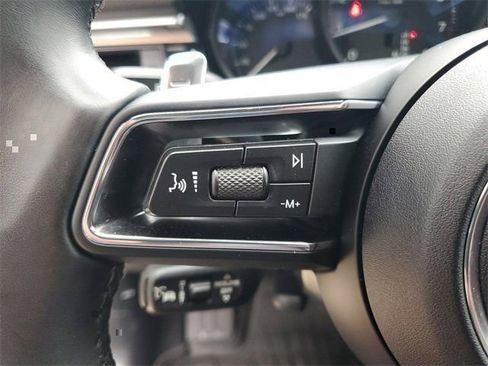 Used 2024 Porsche Macan w/ Premium Plus Package image 22