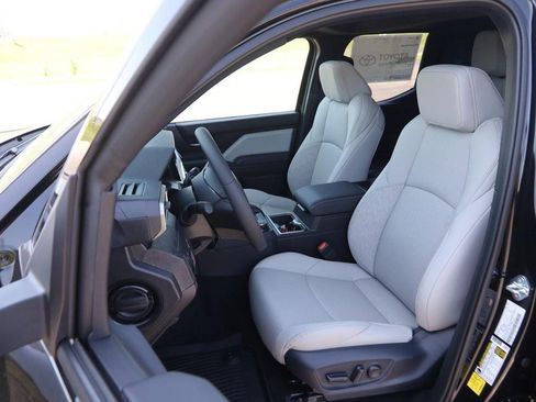New 2026 Toyota Tacoma Limited AWD/4WD image 9