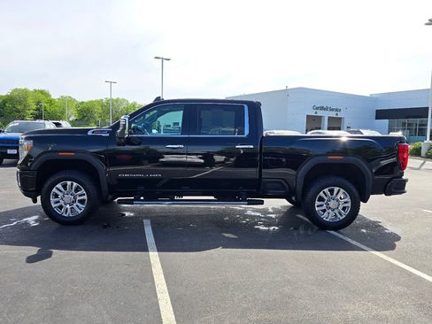 Used 2020 GMC Sierra 2500 Denali w/ Denali Ultimate Package AWD/4WD image 8