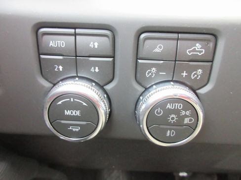 New 2026 GMC Sierra 1500 AT4X image 15