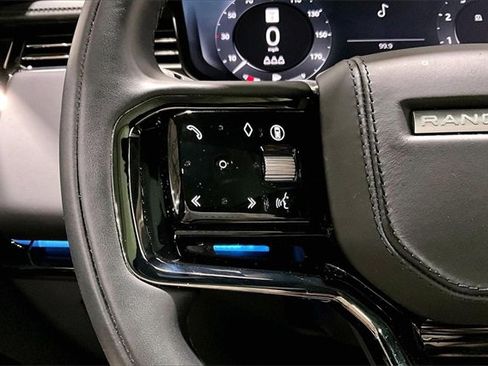 Used 2025 Land Rover Range Rover Sport Autobiography image 19