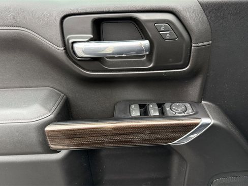 Used 2019 Chevrolet Silverado 1500 RST w/ All-Star Edition image 16