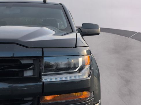 Used 2017 Chevrolet Silverado 1500 LT w/ All Star Edition image 12