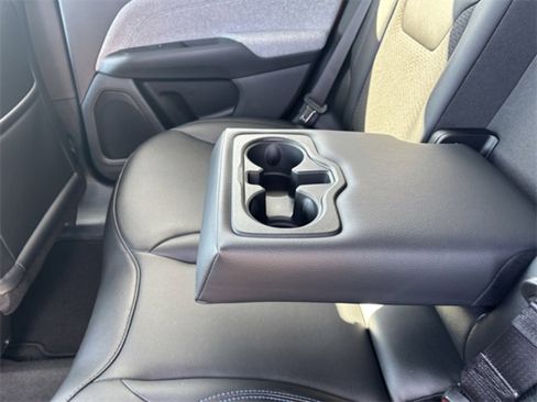 New 2026 Jeep Compass Latitude image 25