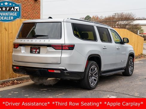 Used 2024 Jeep Wagoneer L Series II image 6