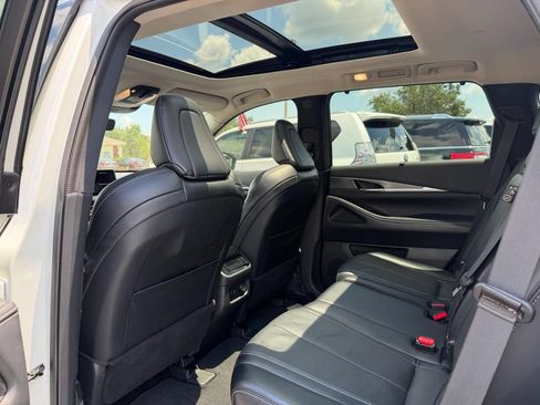 Used 2023 INFINITI QX60 Luxe w/ Cargo Package AWD/4WD image 17