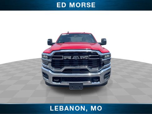 Used 2026 RAM 2500 Big Horn AWD/4WD image 3