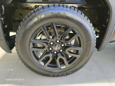 Used 2022 GMC Sierra 1500 Elevation AWD/4WD image 39