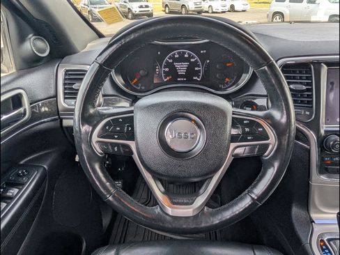 Used 2018 Jeep Grand Cherokee Limited RWD image 14