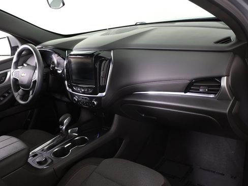 Used 2023 Chevrolet Traverse LT AWD/4WD image 28