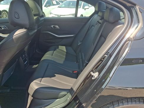 Used 2023 BMW 330i xDrive Sedan w/ Convenience Package AWD/4WD image 11