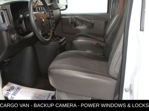 Used 2024 Chevrolet Express 2500 w/ Driver Convenience Package RWD image 15