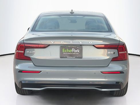 Used 2024 Volvo S60 B5 Core AWD/4WD image 7