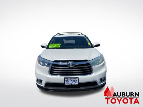 Used 2016 Toyota Highlander Limited Platinum AWD/4WD image 2