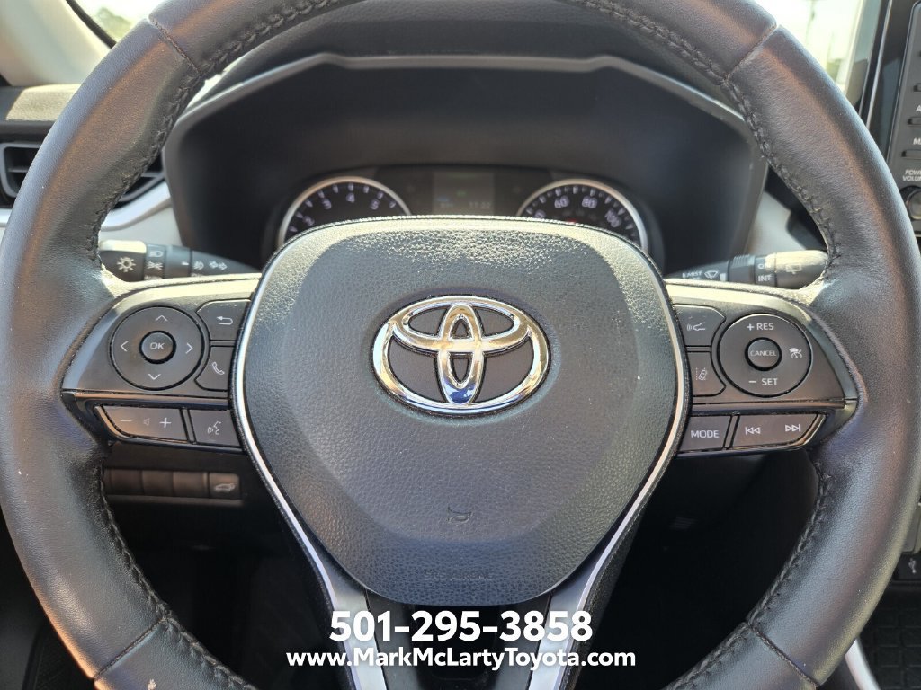 Used 2021 Toyota RAV4 XLE Premium FWD image 21