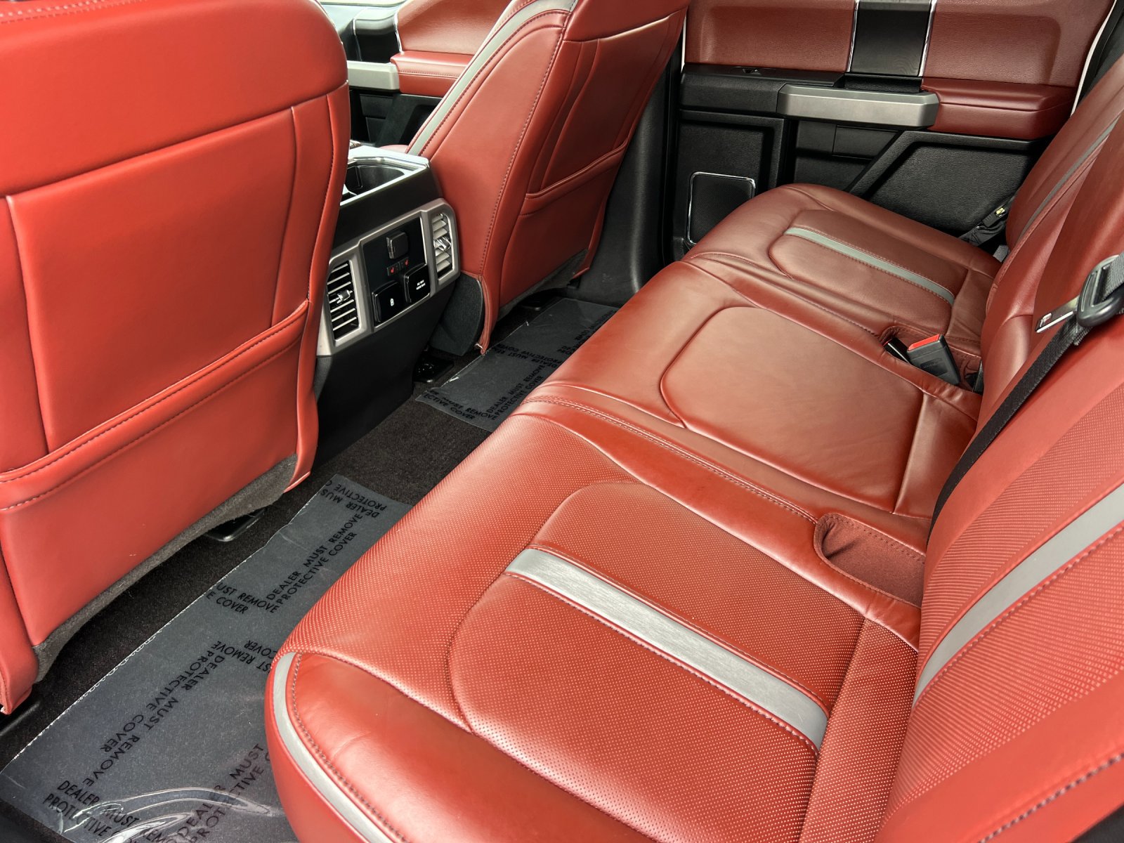 Used 2018 Ford F150 Platinum w/ Equipment Group 701A Luxury RWD image 11