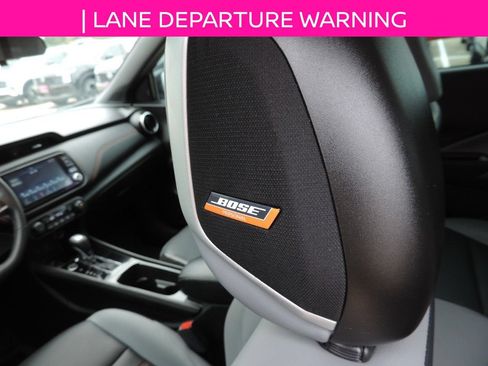 Used 2023 Nissan Kicks SR w/ SR Premium Package FWD image 15