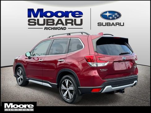Used 2019 Subaru Forester Touring AWD/4WD image 6