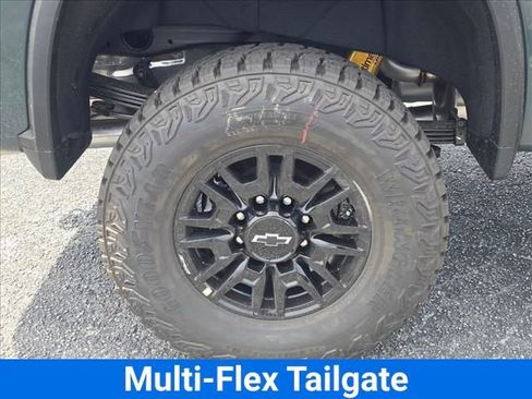 New 2026 Chevrolet Silverado 2500 ZR2 AWD/4WD image 32