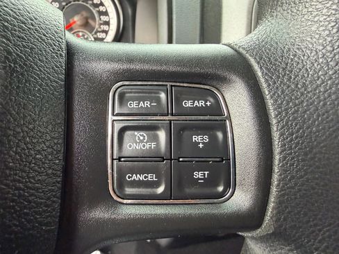 Used 2019 RAM 1500 Express image 20