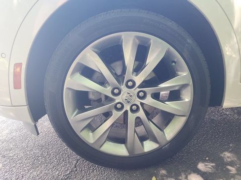 Certified 2023 Buick Envision Avenir AWD/4WD image 33
