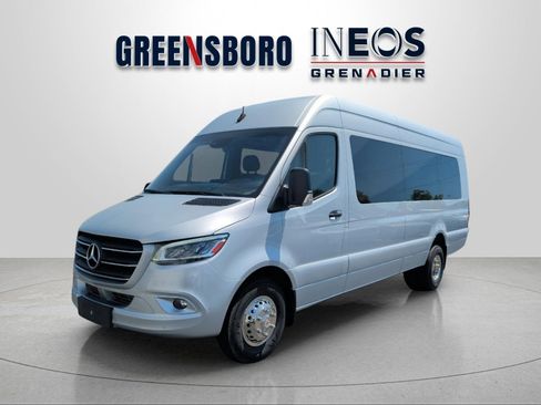 Used 2022 Mercedes-Benz Sprinter 3500 image 1