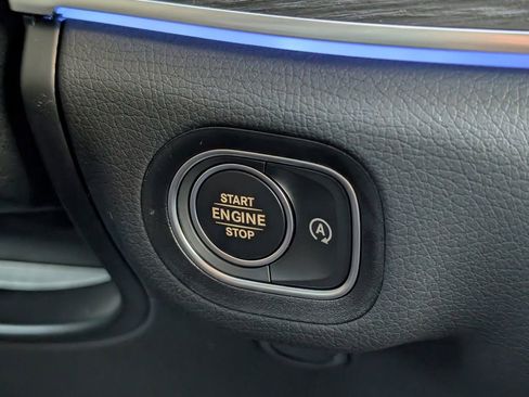 New 2026 Mercedes-Benz GLS 580 4MATIC image 24