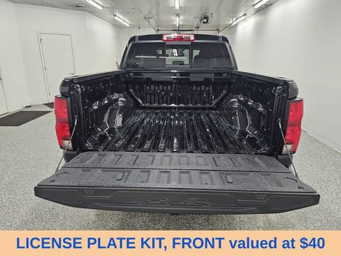 Used 2026 Chevrolet Colorado LT w/ LT Convenience Package AWD/4WD image 7