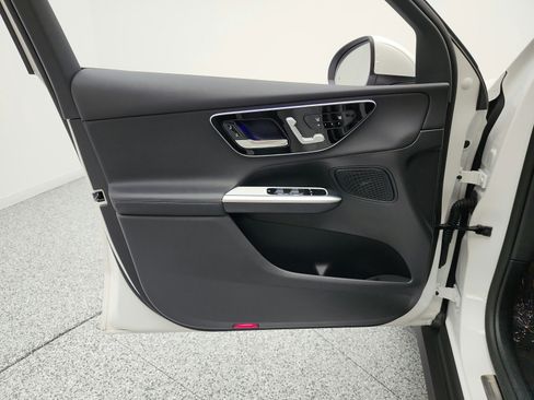 Certified 2026 Mercedes-Benz GLC 300 image 12