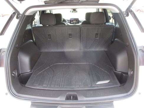 Used 2024 Chevrolet Blazer LT w/ Convenience Package image 37