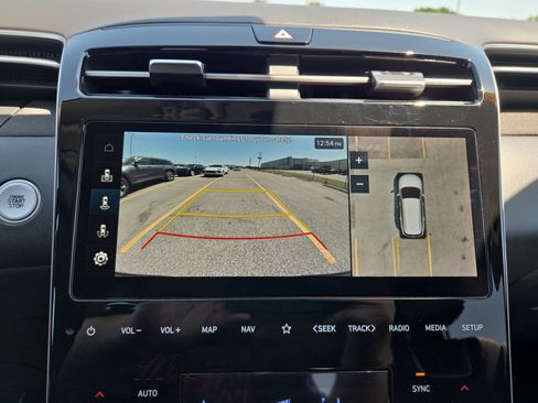 Used 2024 Hyundai Tucson Limited FWD image 16