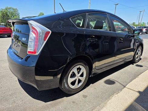 Used 2013 Toyota Prius Three FWD image 5