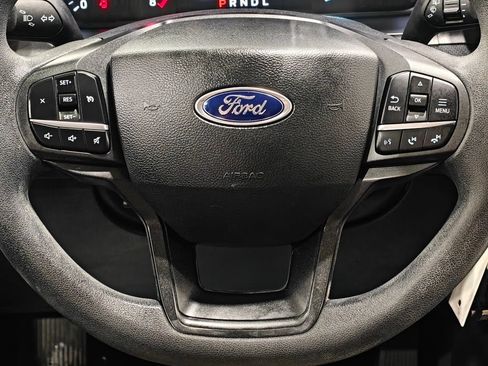Used 2022 Ford Explorer 4WD image 5