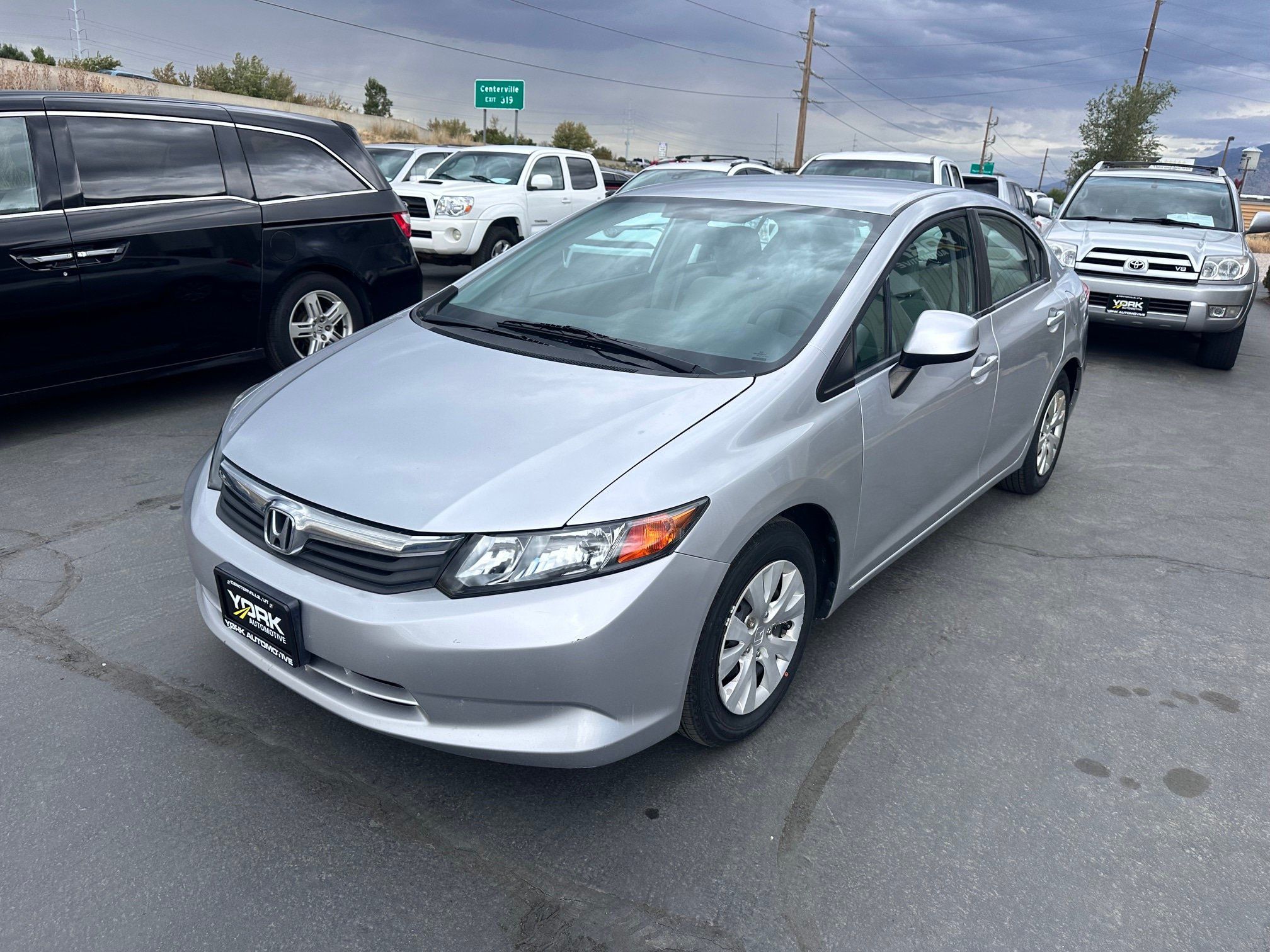 Used 2012 Honda Civic LX image 2