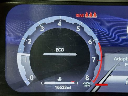 Used 2024 Toyota Tacoma TRD Off-Road image 13