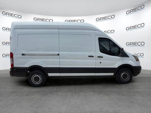 Used 2015 Ford Transit 250 148 High Roof RWD image 5