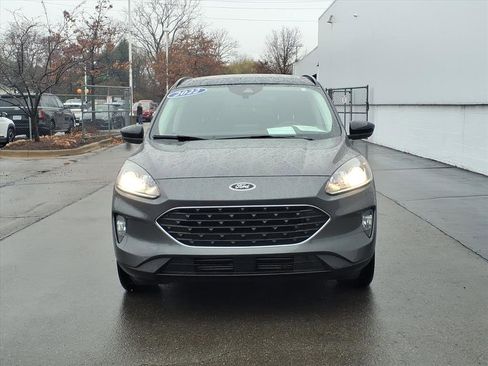 Certified 2022 Ford Escape SEL w/ SEL Stealth AWD Package image 2