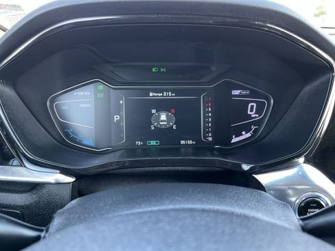 Used 2020 Kia Niro EX Premium FWD image 11