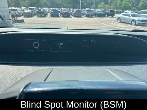 Used 2021 Toyota Prius Prime Limited FWD image 23