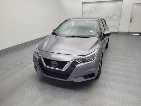 Used 2021 Nissan Versa SV FWD image 15