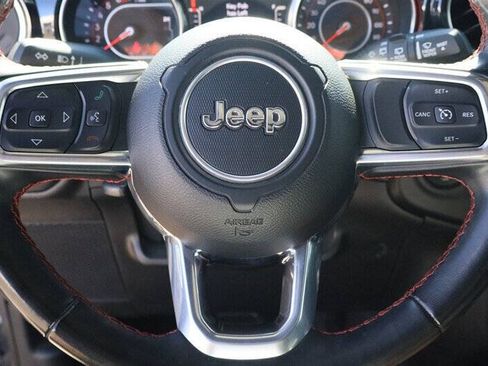 Used 2021 Jeep Wrangler Rubicon AWD/4WD image 19