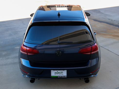 Used 2018 Volkswagen GTI Autobahn FWD image 13