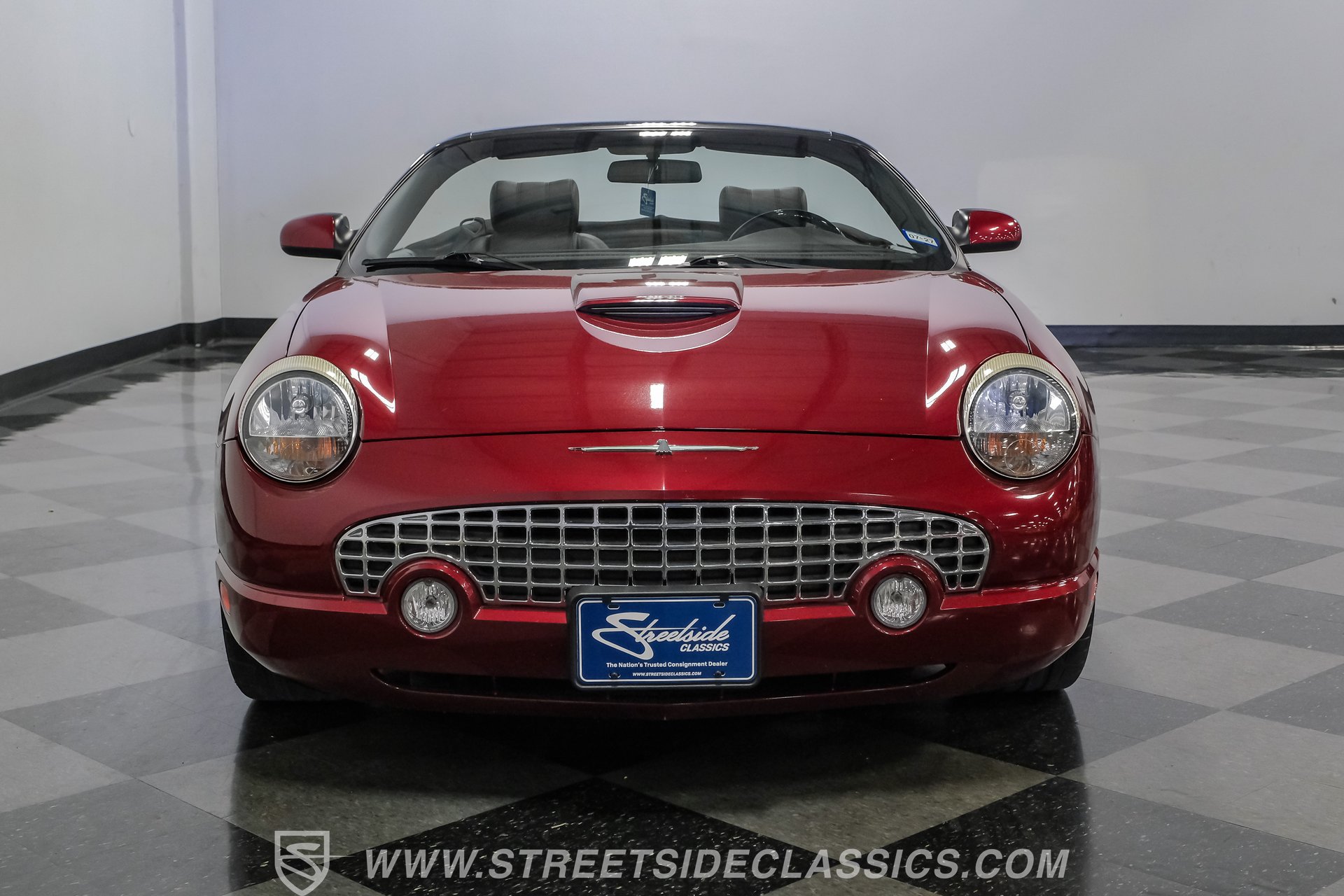 Used 2004 Ford Thunderbird RWD image 20