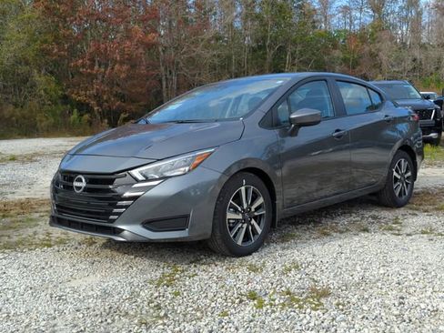 New 2025 Nissan Versa SV w/ Trunk Package image 4