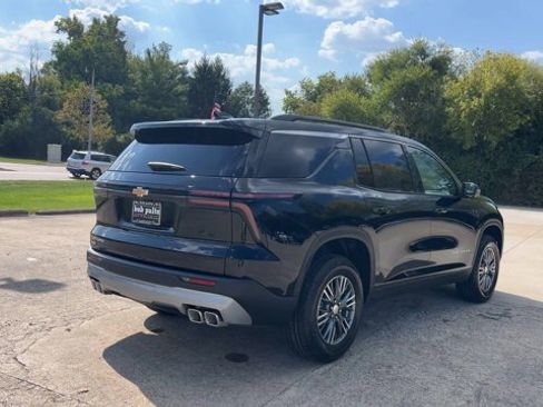 New 2026 Chevrolet Traverse LT w/ LPO, Floor Liner Package image 8