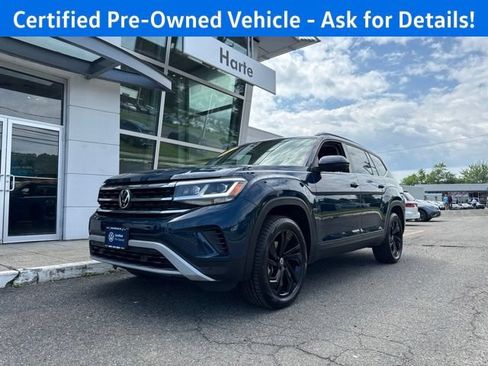 Certified 2023 Volkswagen Atlas SE w/ Panoramic Sunroof Package AWD/4WD image 2