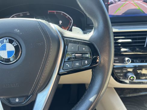 Certified 2023 BMW 530i w/ Premium Package RWD image 20