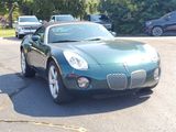 Used 2006 Pontiac Solstice Convertible w/ Premium Package image 1