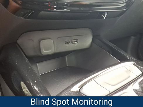 New 2026 Chevrolet Trax LT image 5