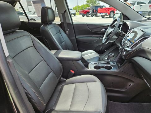 Used 2018 Chevrolet Equinox Premier AWD/4WD image 34